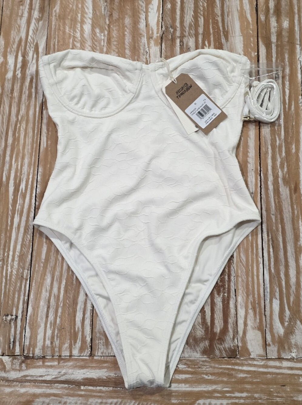 NWT Billabong Wander Over Hailey Strapless Cheeky One Piece Swimsuit‎ M
